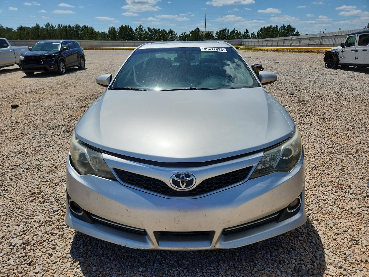 2013 TOYOTA CAMRY SE photo 13