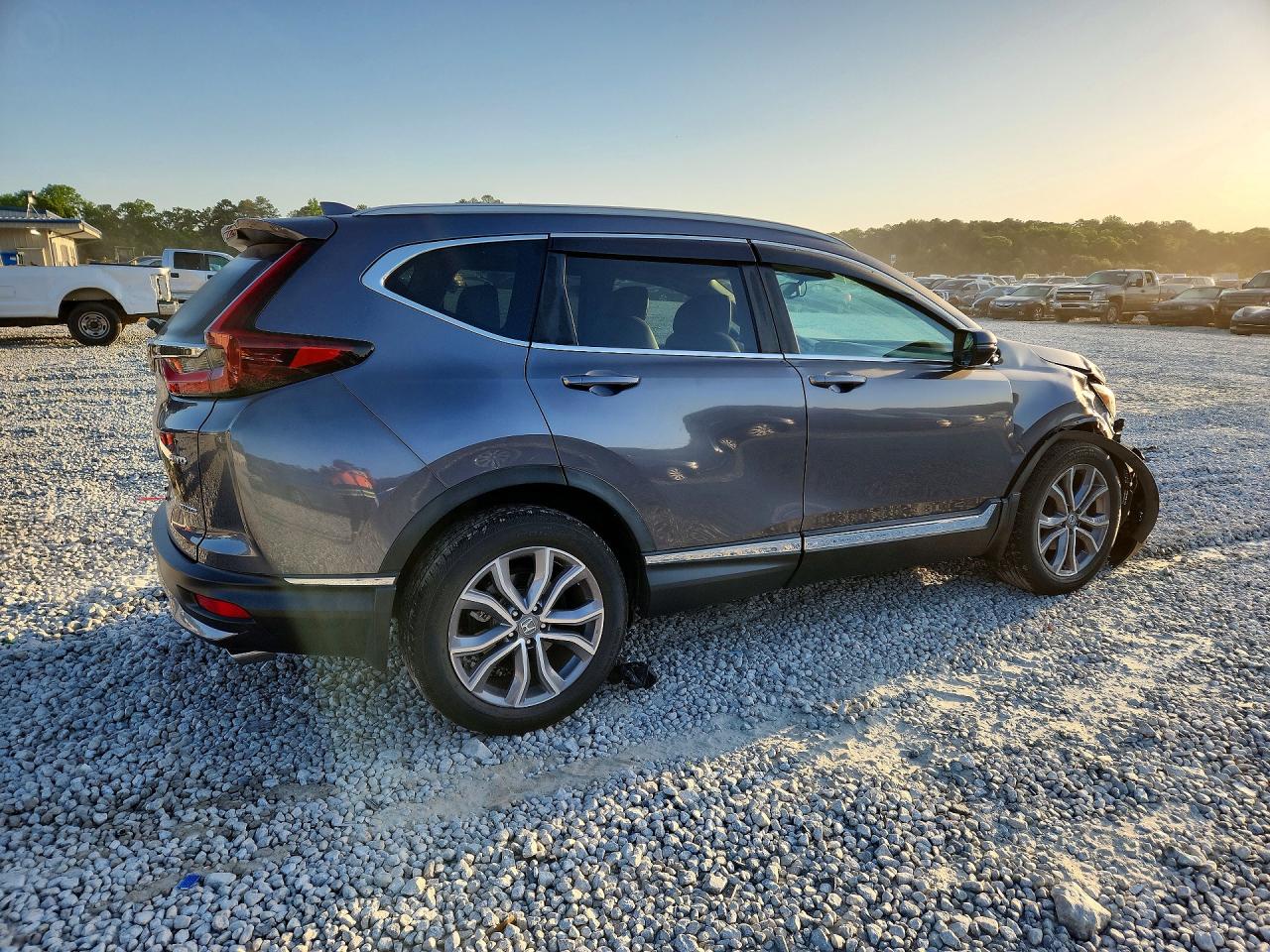 2020 HONDA CR-V TOURING photo 5