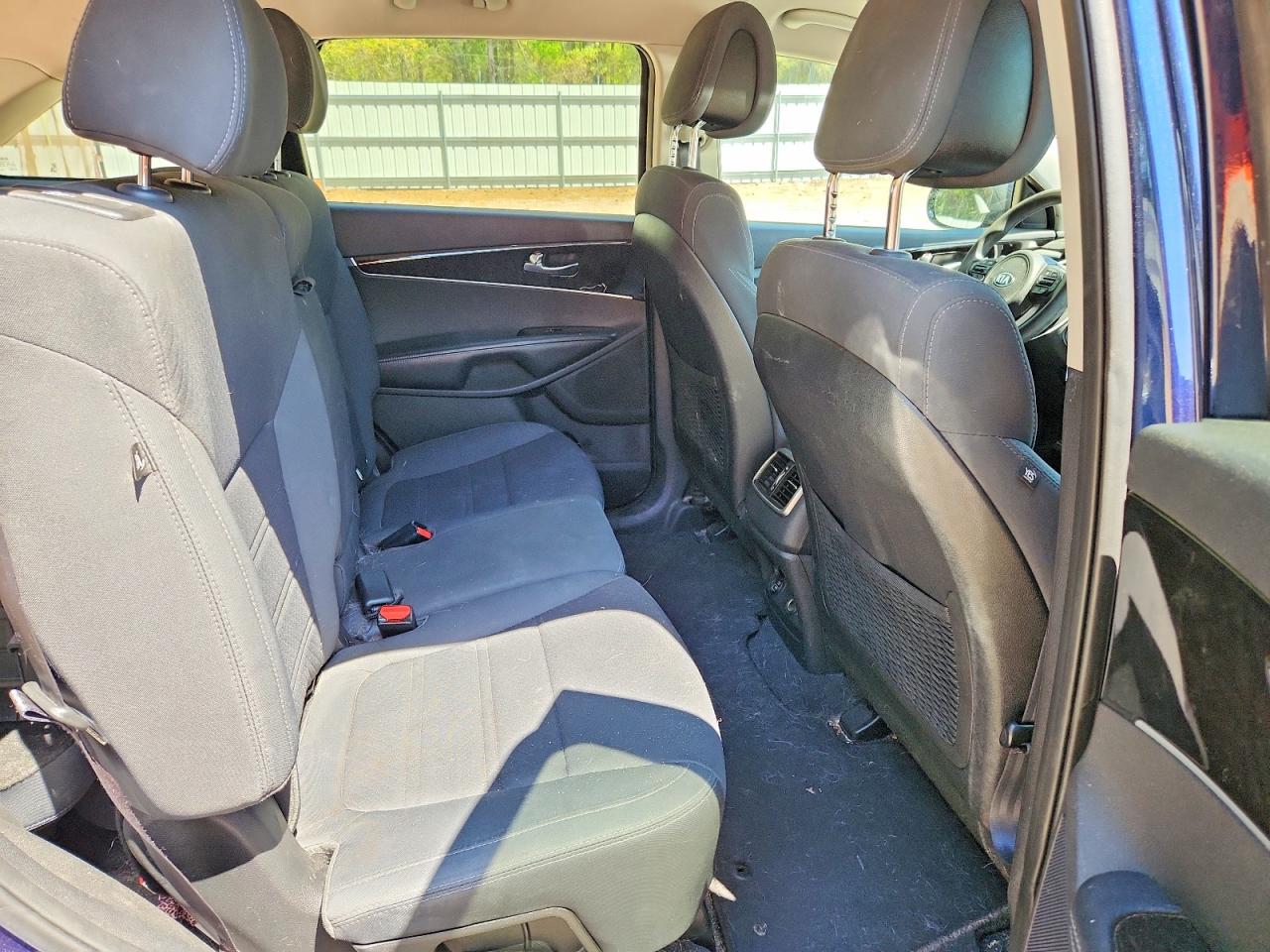 2016 KIA SORENTO LX V6 photo 19