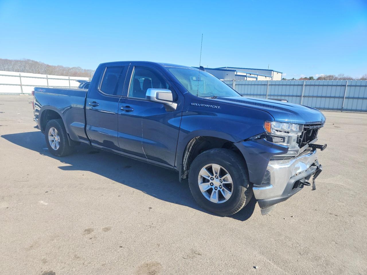 2019 CHEVROLET SILVERADO K1500 LT photo 10