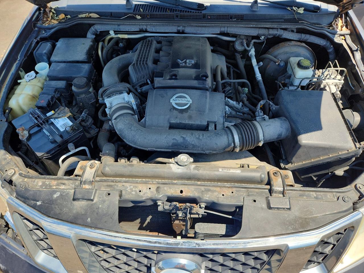 2012 NISSAN PATHFINDER S photo 23