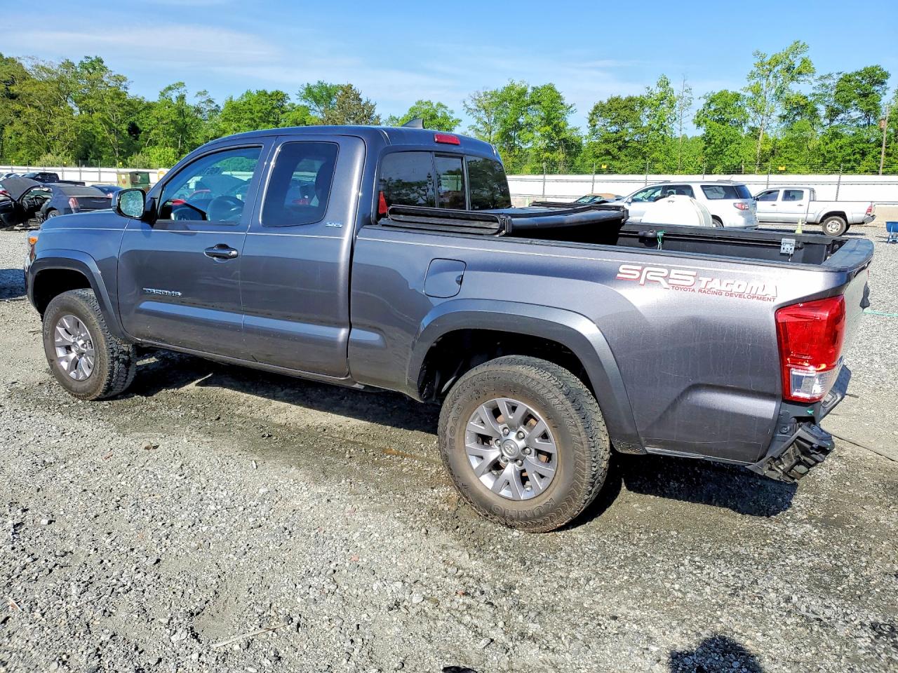 2017 TOYOTA TACOMA SR5 V6 photo 2