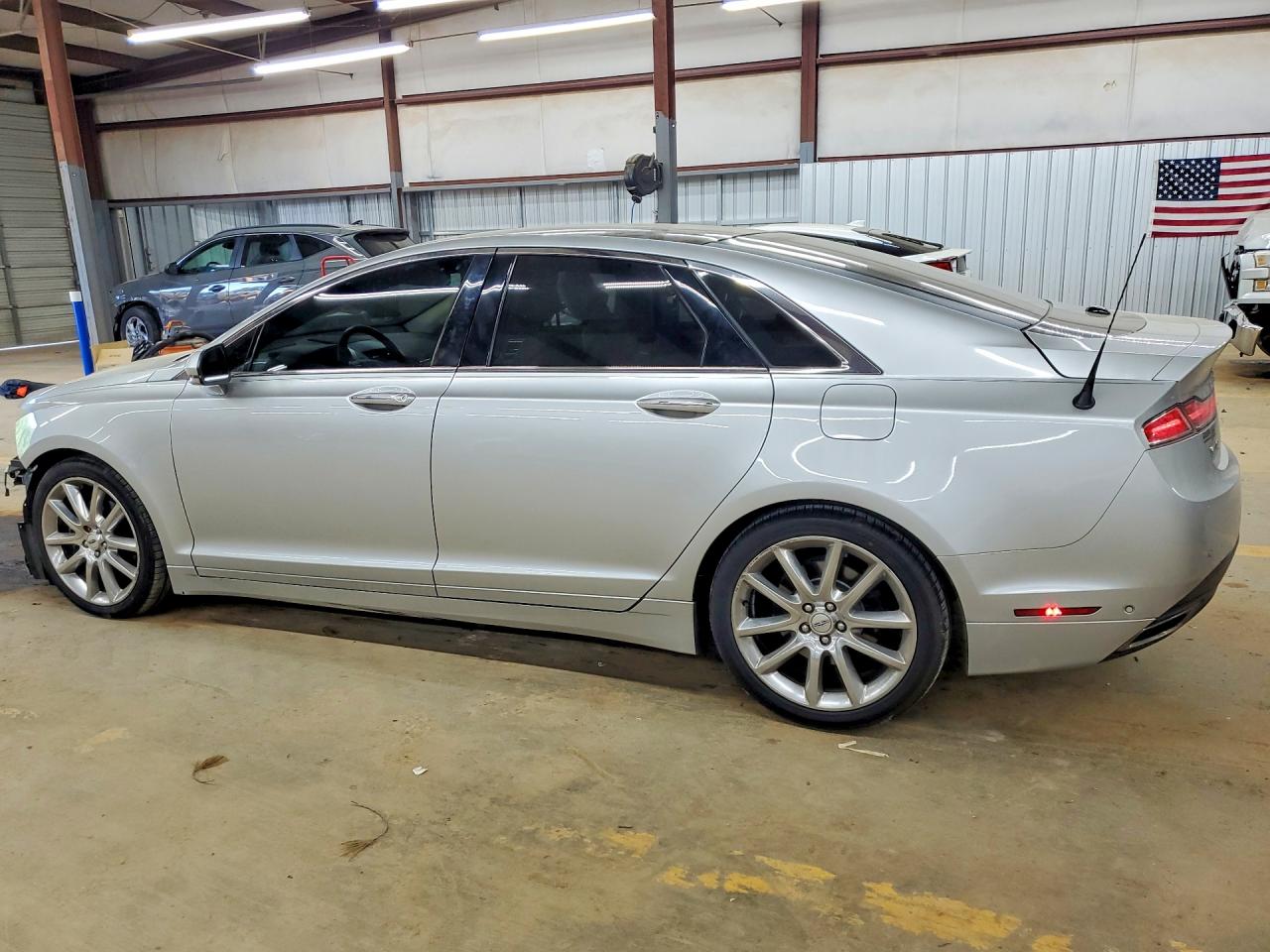 2014 LINCOLN MKZ photo 3