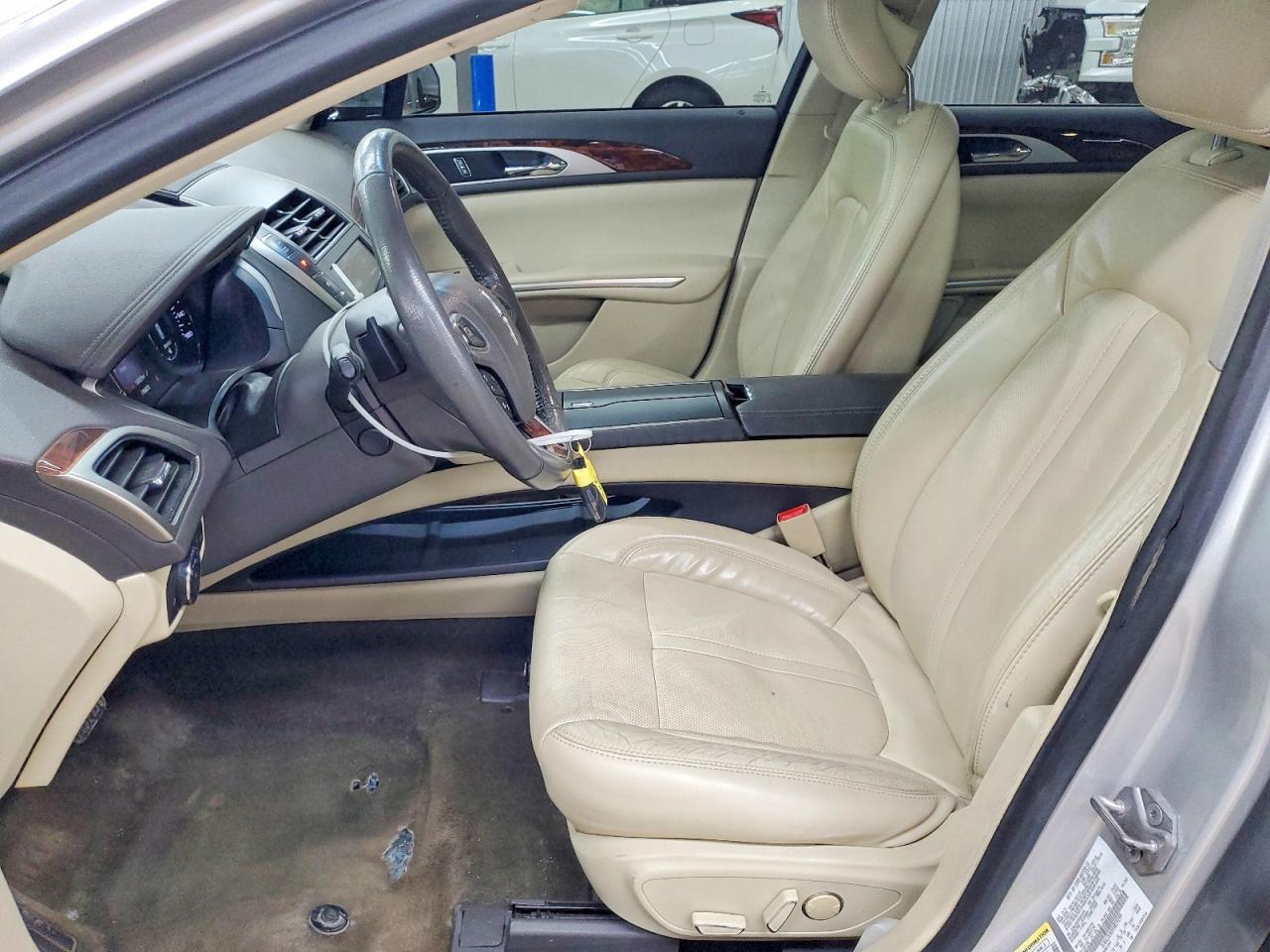 2014 LINCOLN MKZ photo 13