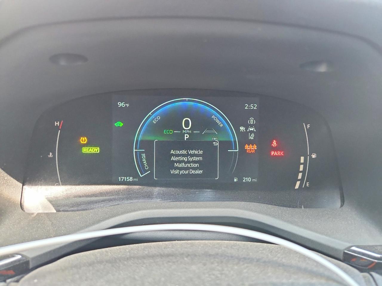 2025 TOYOTA CAMRY SE photo 17