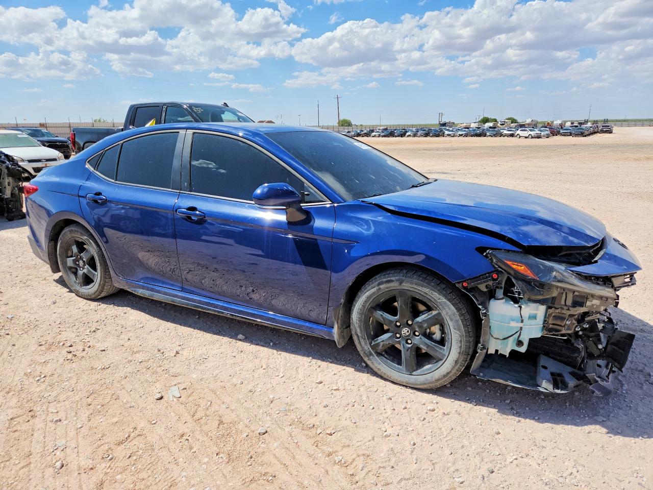 2025 TOYOTA CAMRY SE photo 7