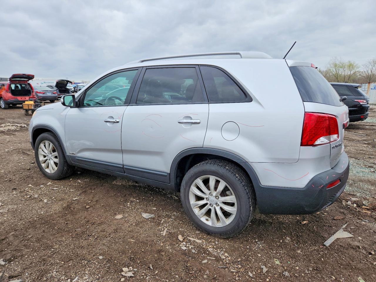 2011 KIA SORENTO LX photo 3