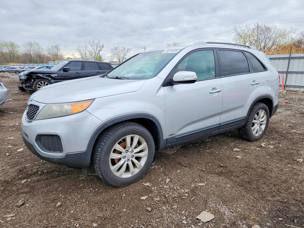2011 KIA SORENTO
