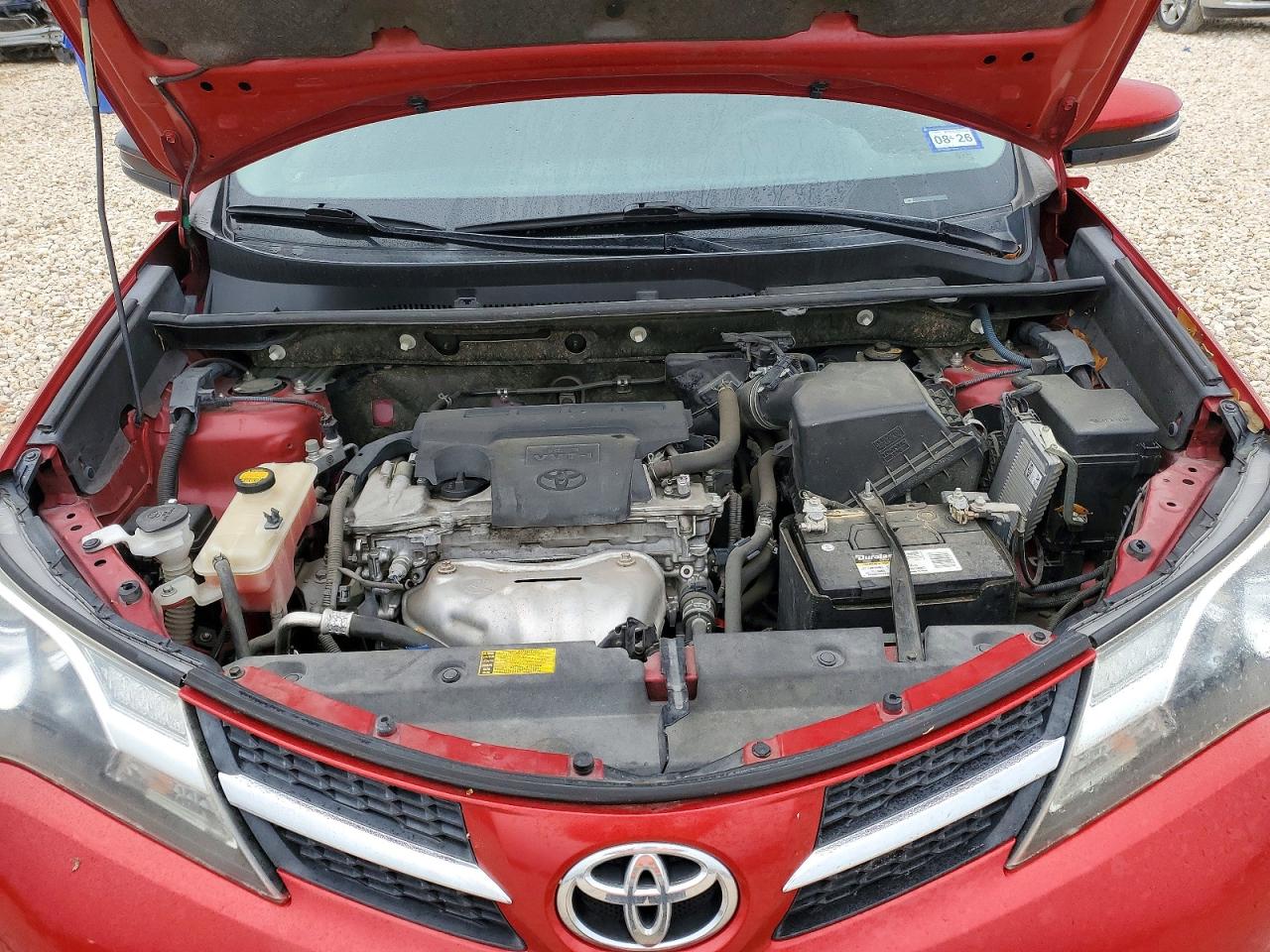 2014 TOYOTA RAV4 XLE photo 12