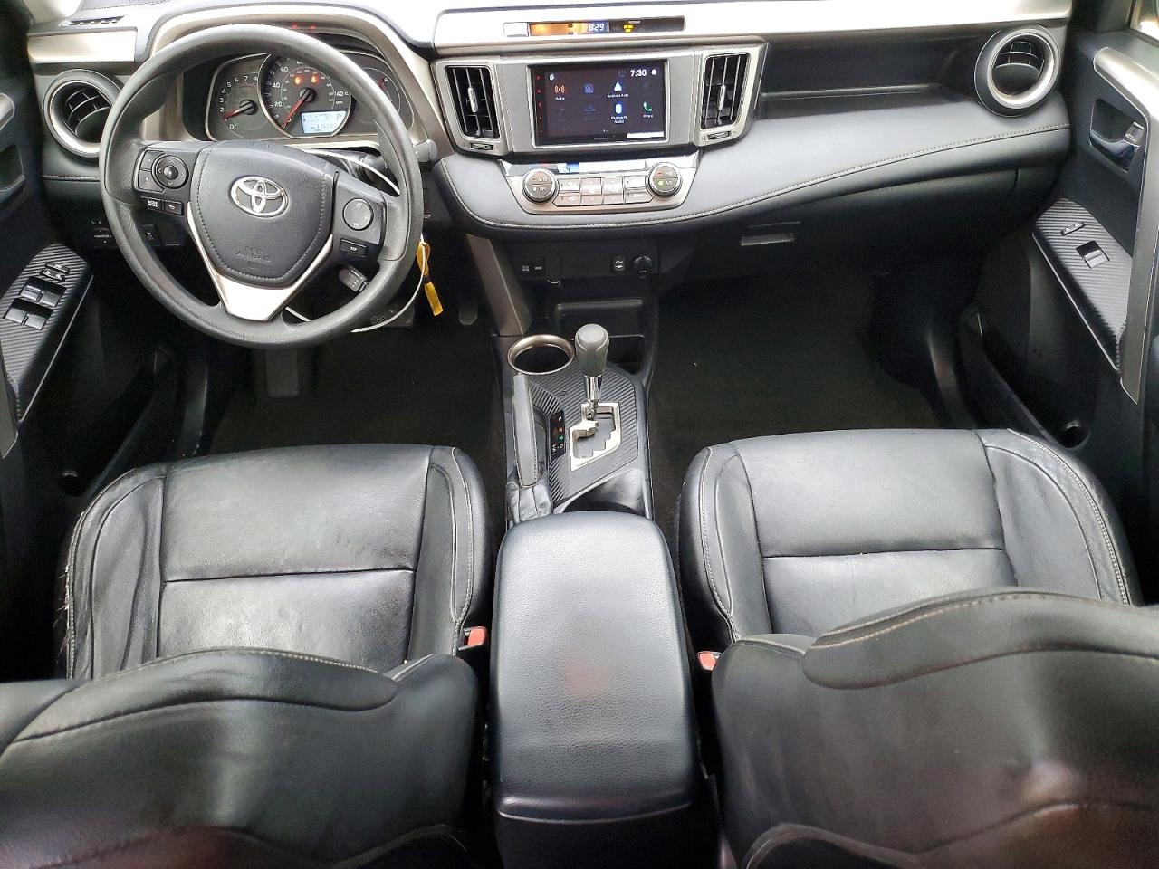 2014 TOYOTA RAV4 XLE photo 8