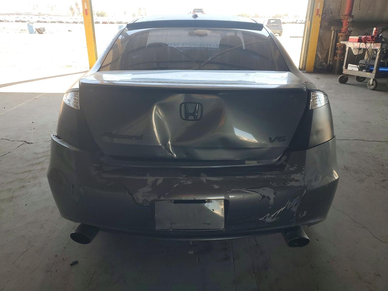 2009 HONDA ACCORD EXL photo 16