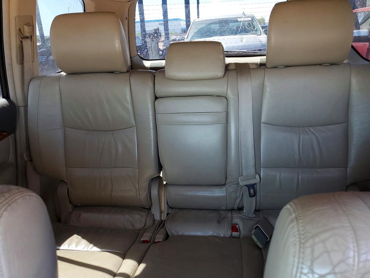 2005 LEXUS GX 470 photo 28
