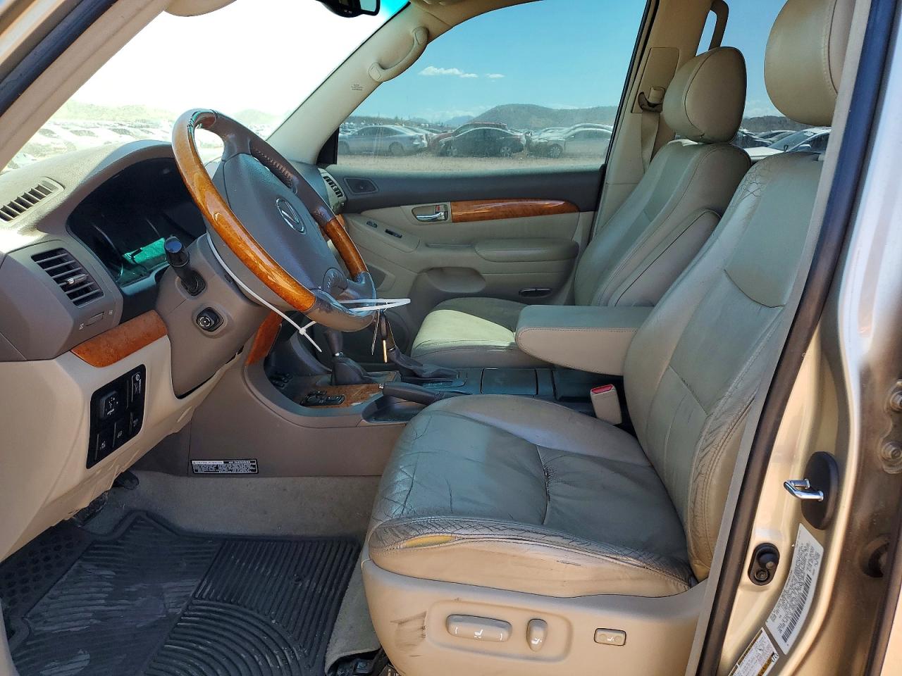 2005 LEXUS GX 470 photo 19