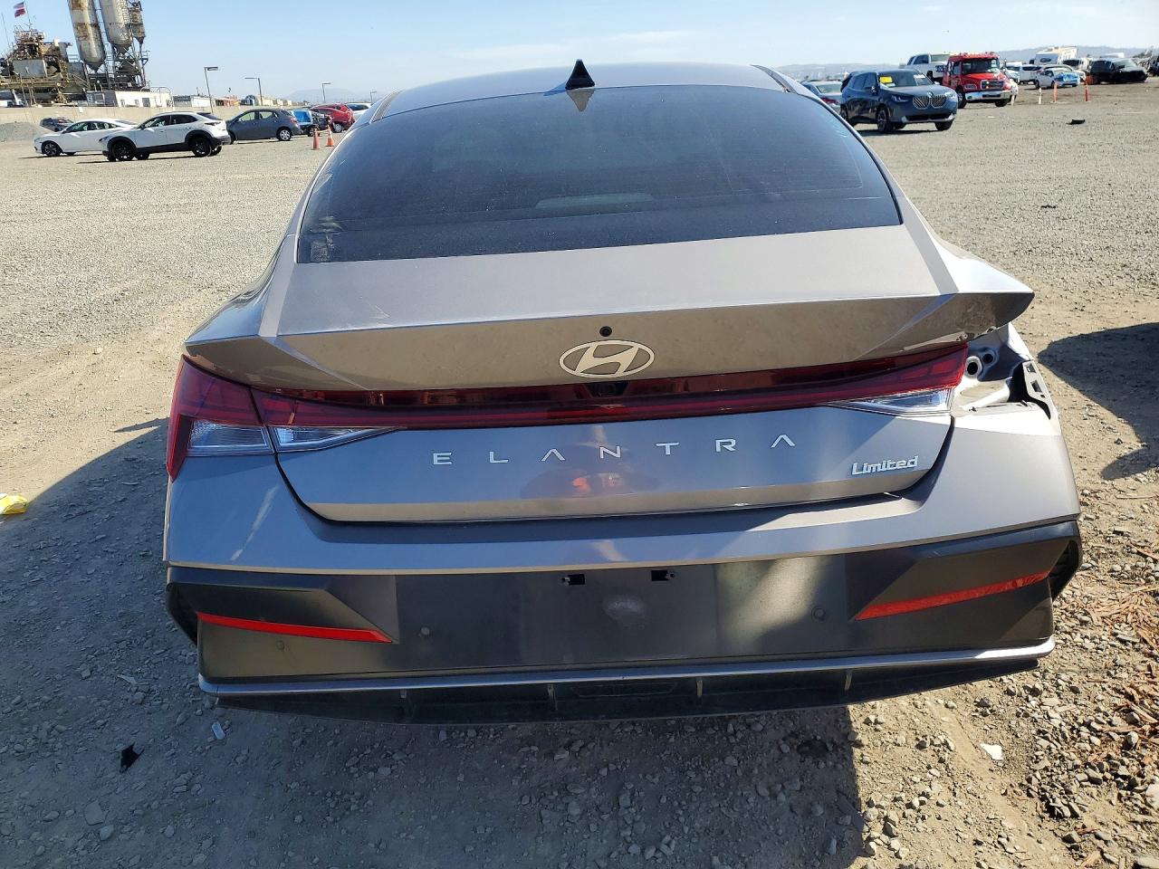2024 HYUNDAI ELANTRA LIMITED photo 11