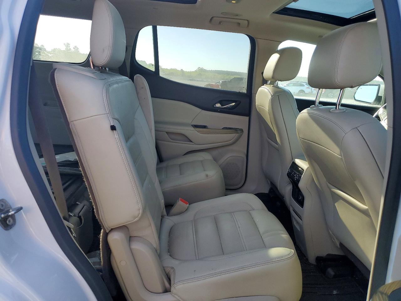2019 GMC ACADIA DENALI photo 19