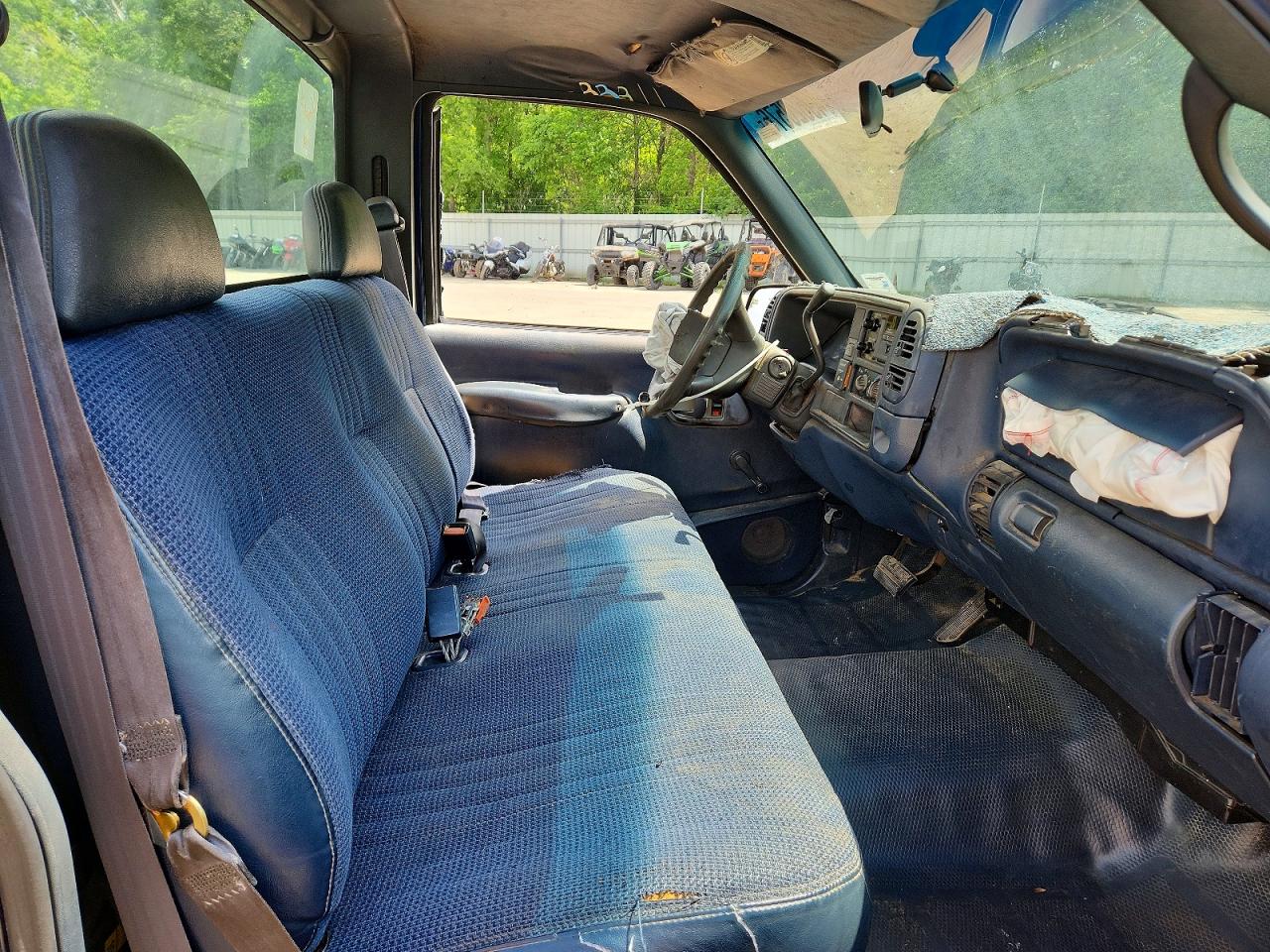 1998 CHEVROLET GMT-400 C1500 photo 28