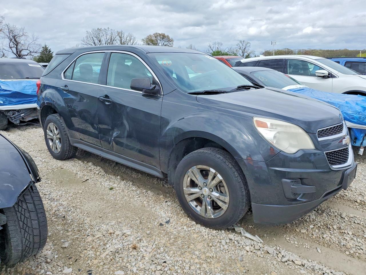 2013 CHEVROLET EQUINOX LS photo 7