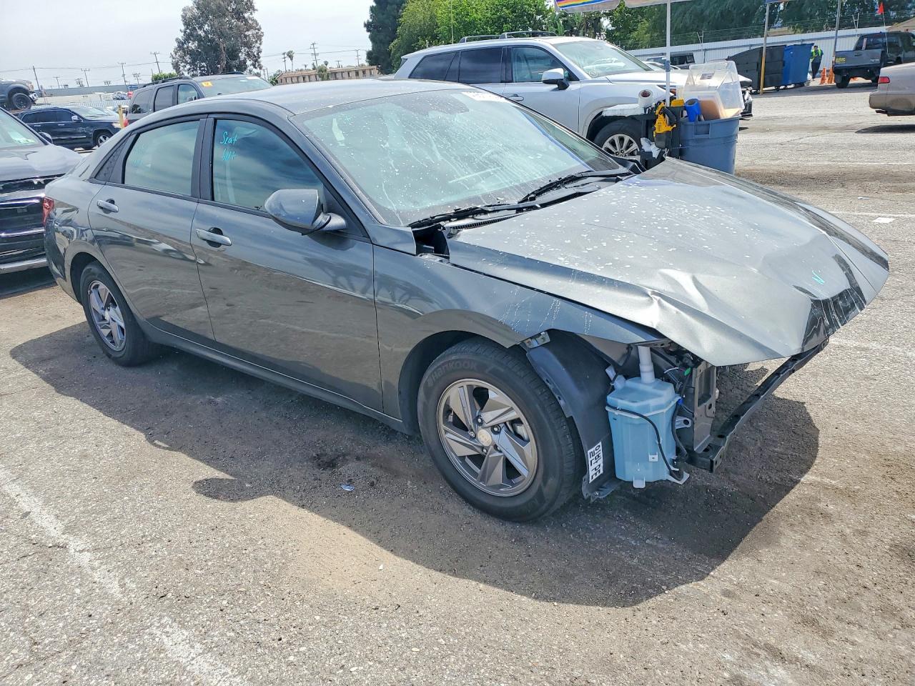 2025 HYUNDAI ELANTRA SE photo 10