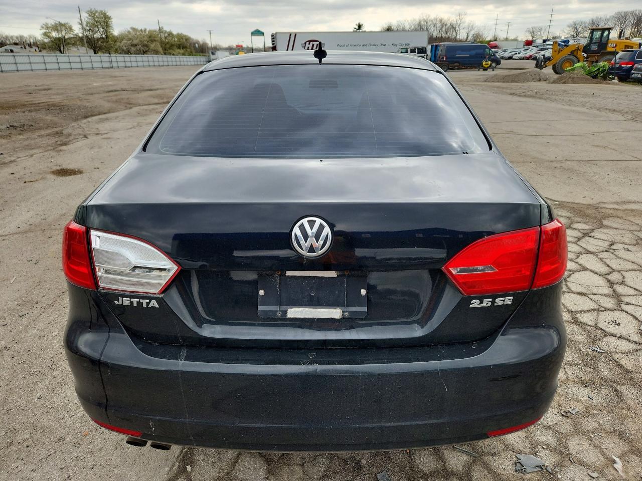 2011 VOLKSWAGEN JETTA SE photo 16