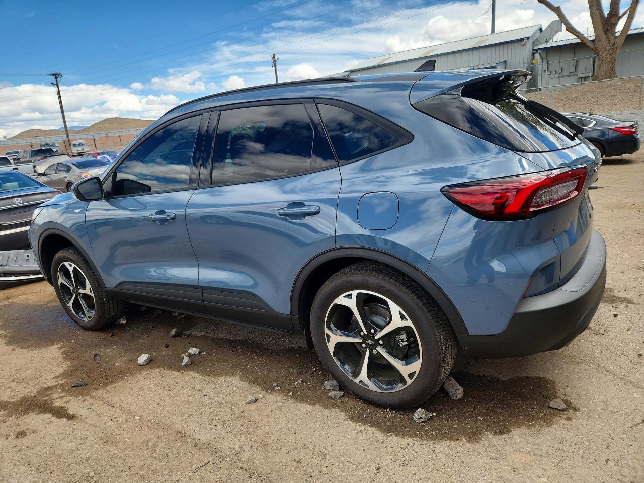 2025 FORD ESCAPE ST LINE SELECT photo 4