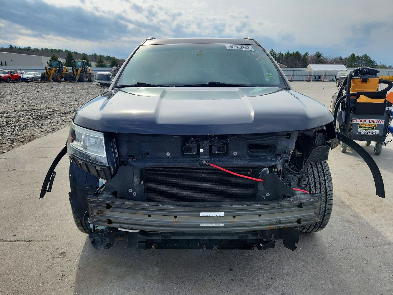 2016 FORD EXPLORER XLT photo 5