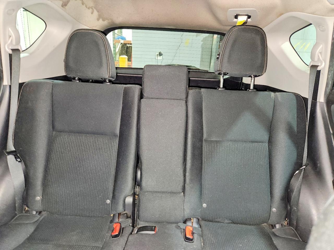 2013 TOYOTA RAV4 XLE photo 19