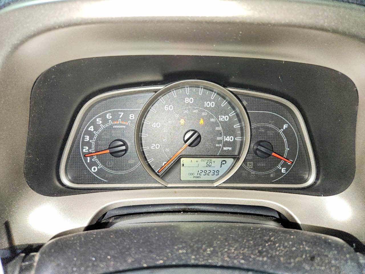2013 TOYOTA RAV4 XLE photo 17