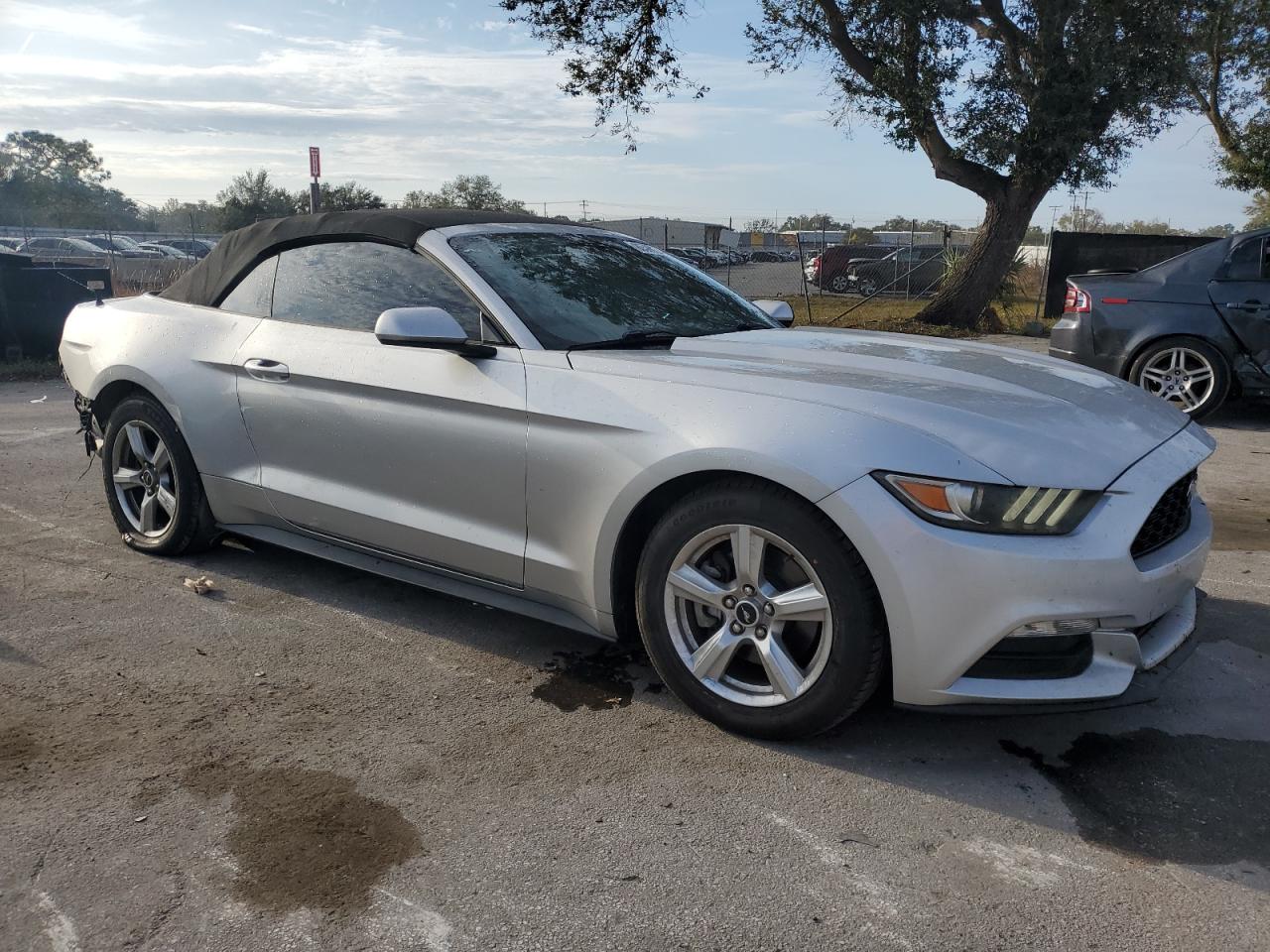 2015 FORD MUSTANG photo 10
