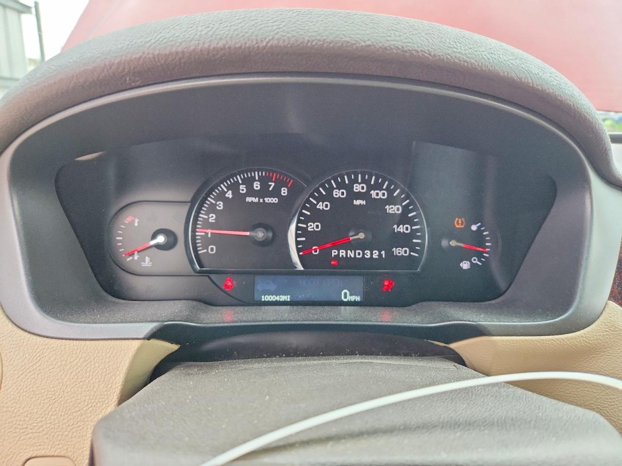2007 CADILLAC DTS photo 25
