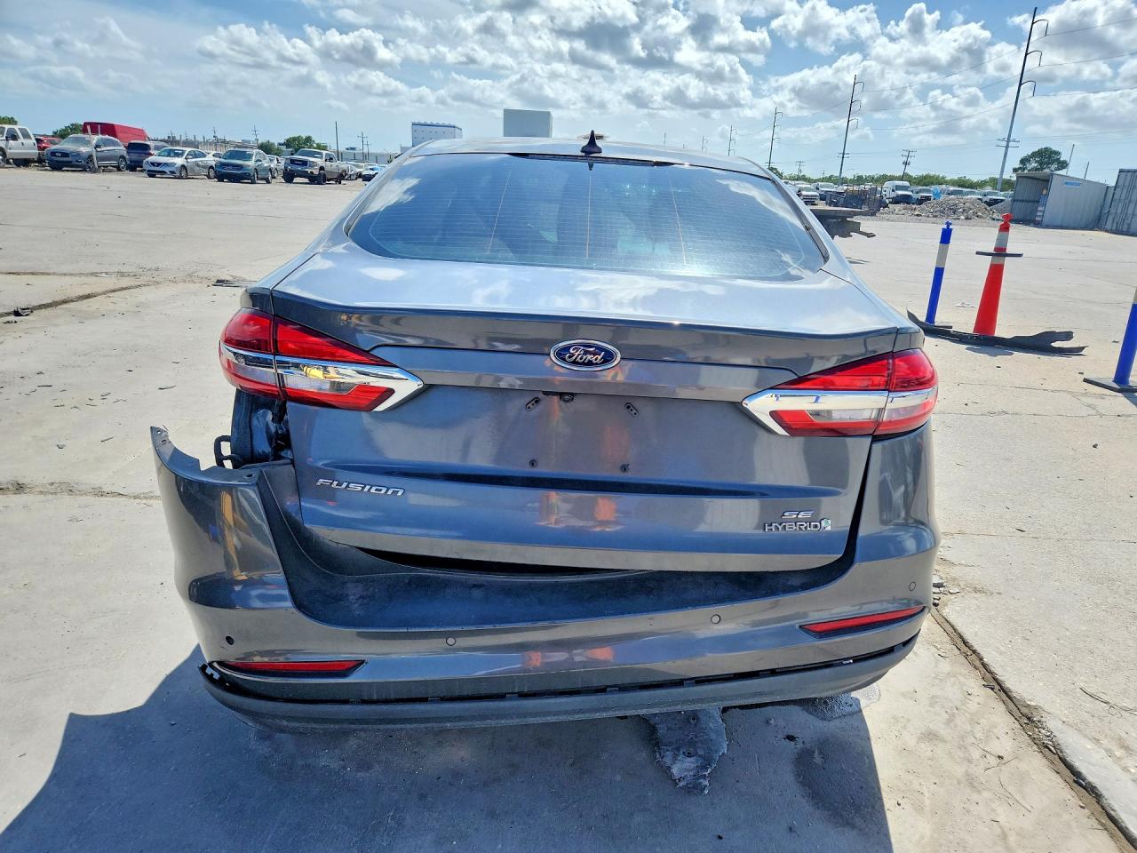 2019 FORD FUSION SE photo 11