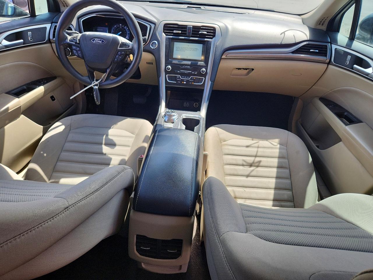 2019 FORD FUSION SE photo 15