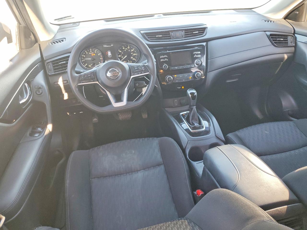 2017 NISSAN ROGUE S photo 22