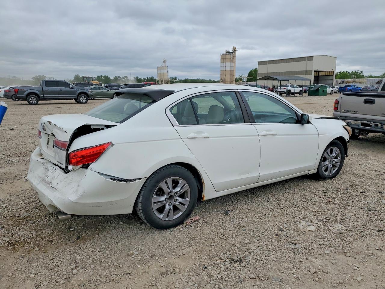2011 HONDA ACCORD SE photo 5
