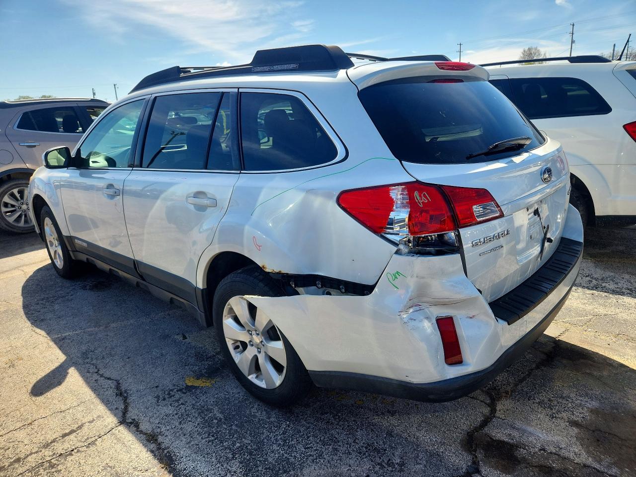 2010 SUBARU OUTBACK 2.5I LIMITED photo 3