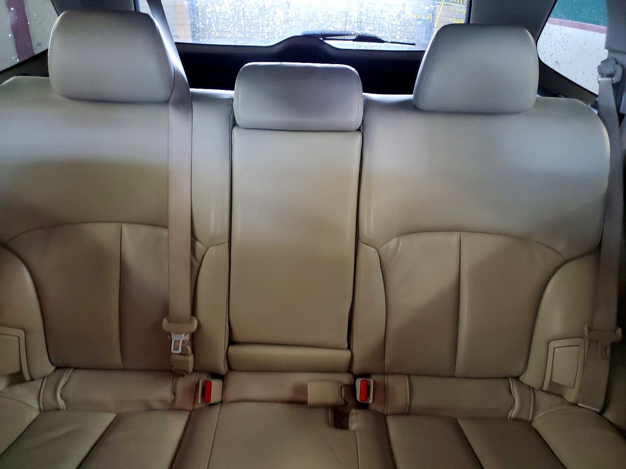 2010 SUBARU OUTBACK 2.5I LIMITED photo 19