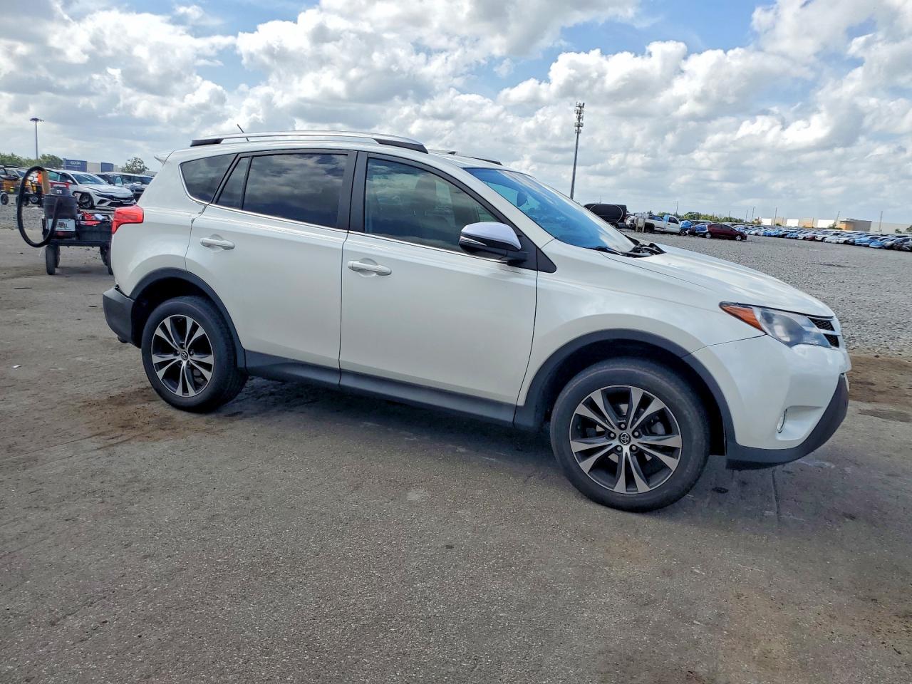 2015 TOYOTA RAV4 LIMITED photo 7