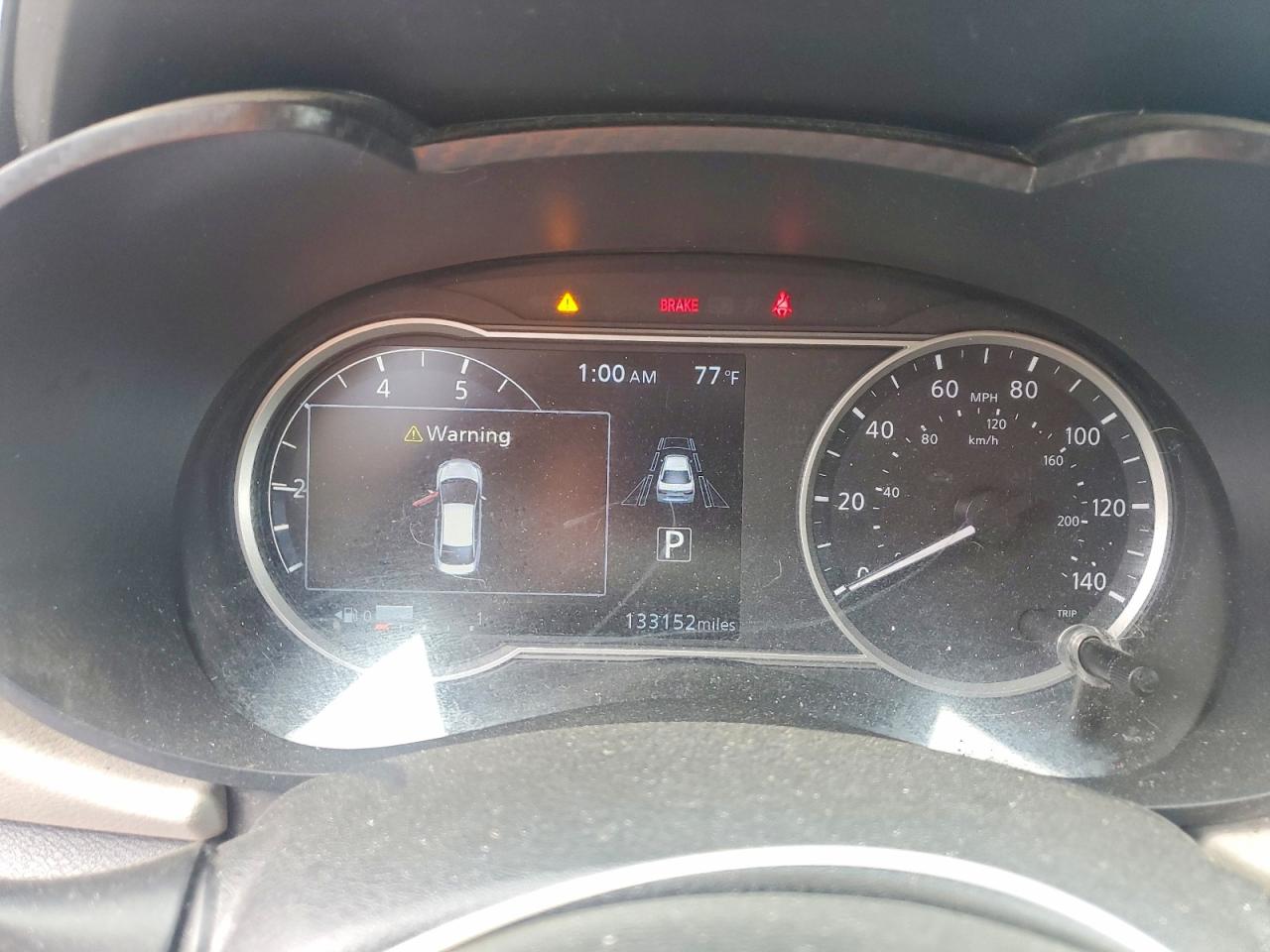 2021 NISSAN VERSA SV photo 17