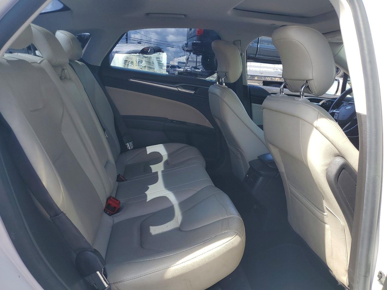 2015 FORD FUSION TITANIUM HEV photo 10