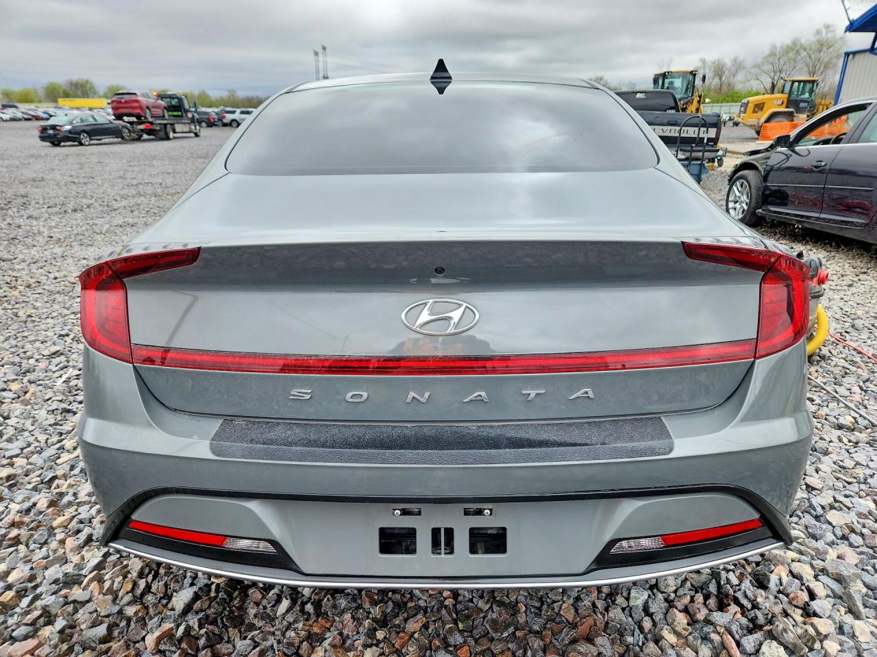 2020 HYUNDAI SONATA SE photo 16