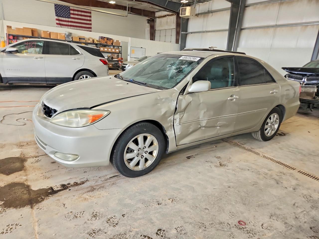 2004 TOYOTA CAMRY