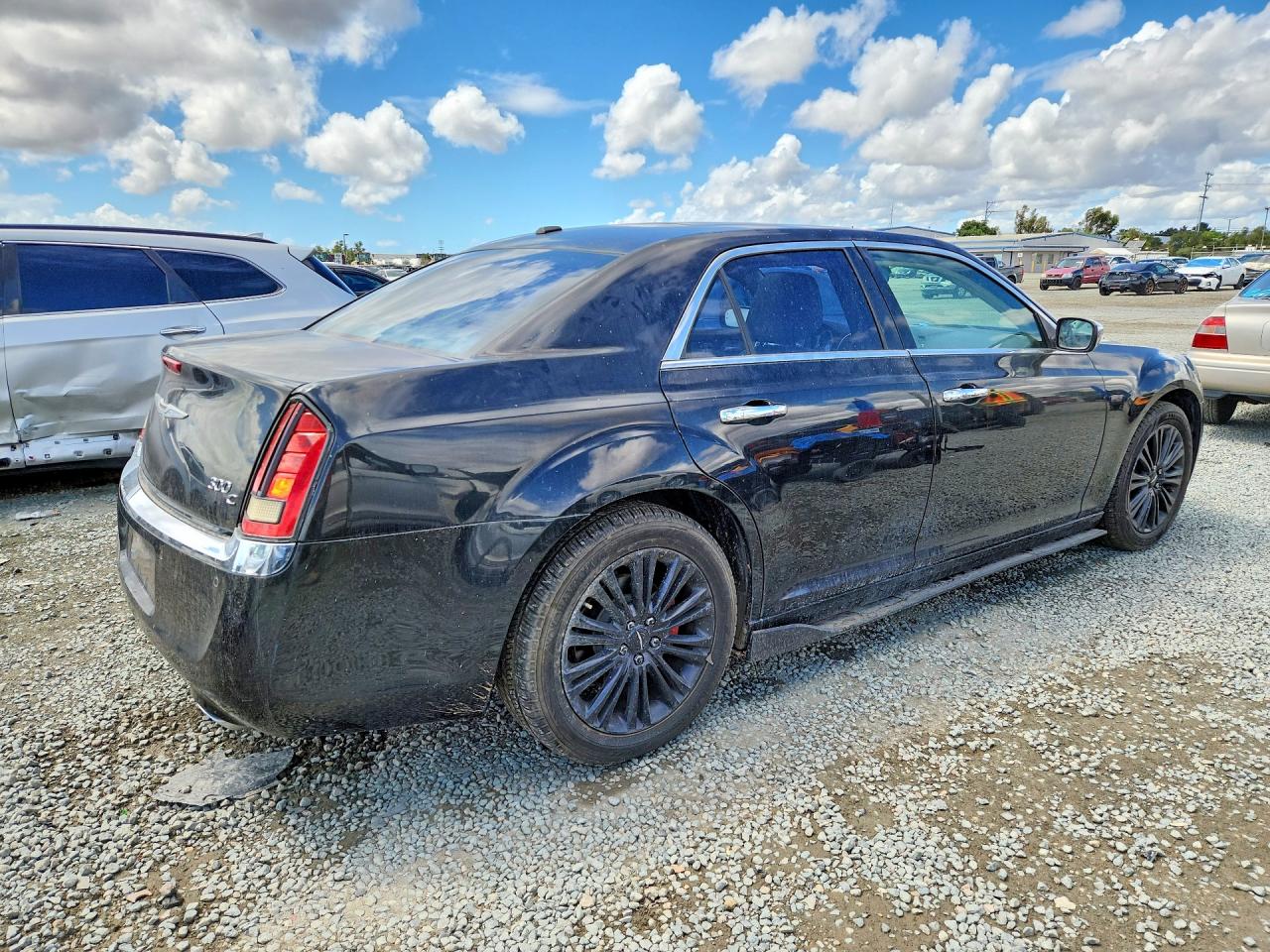 2011 CHRYSLER 300C photo 5