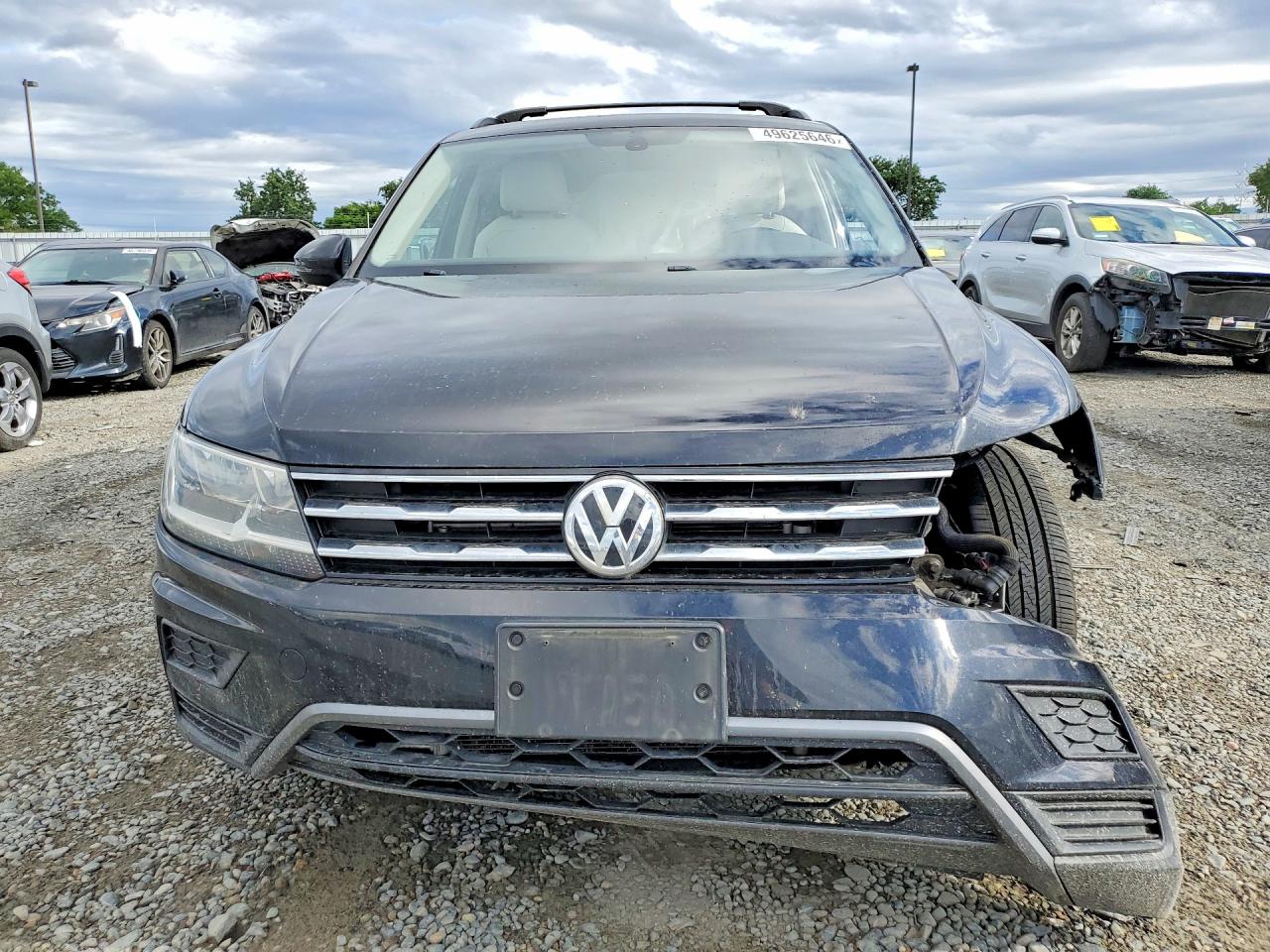 2020 VOLKSWAGEN TIGUAN SE photo 13