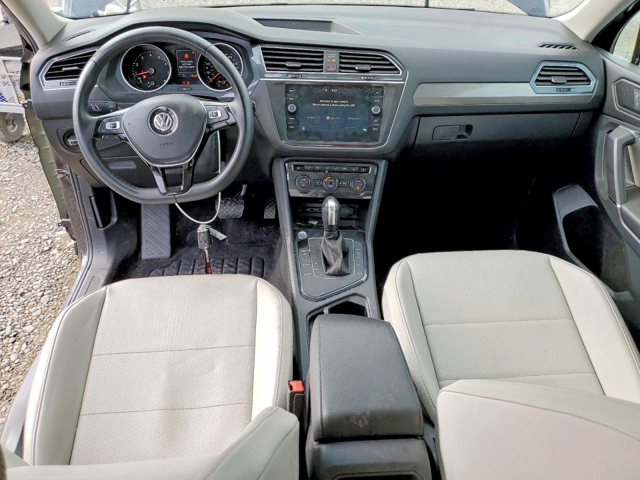 2020 VOLKSWAGEN TIGUAN SE photo 22