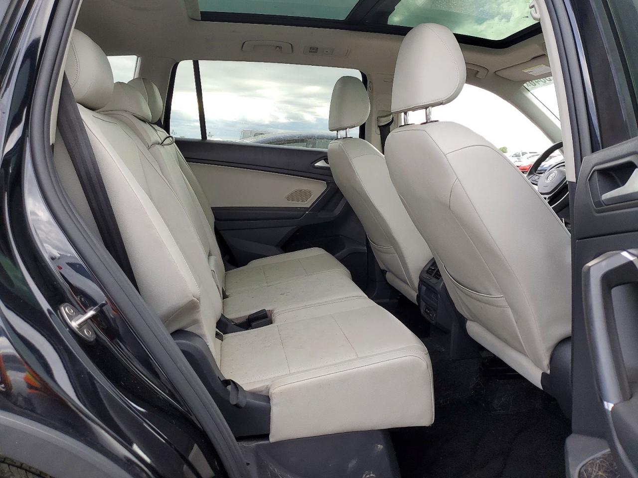 2020 VOLKSWAGEN TIGUAN SE photo 31