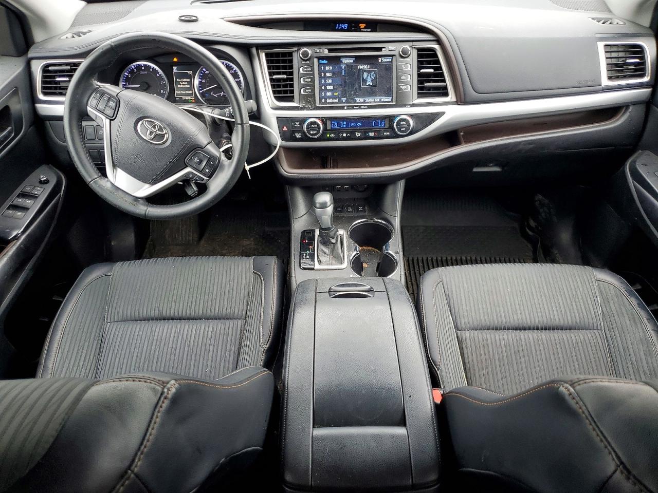 2019 TOYOTA HIGHLANDER LE PLUS photo 15