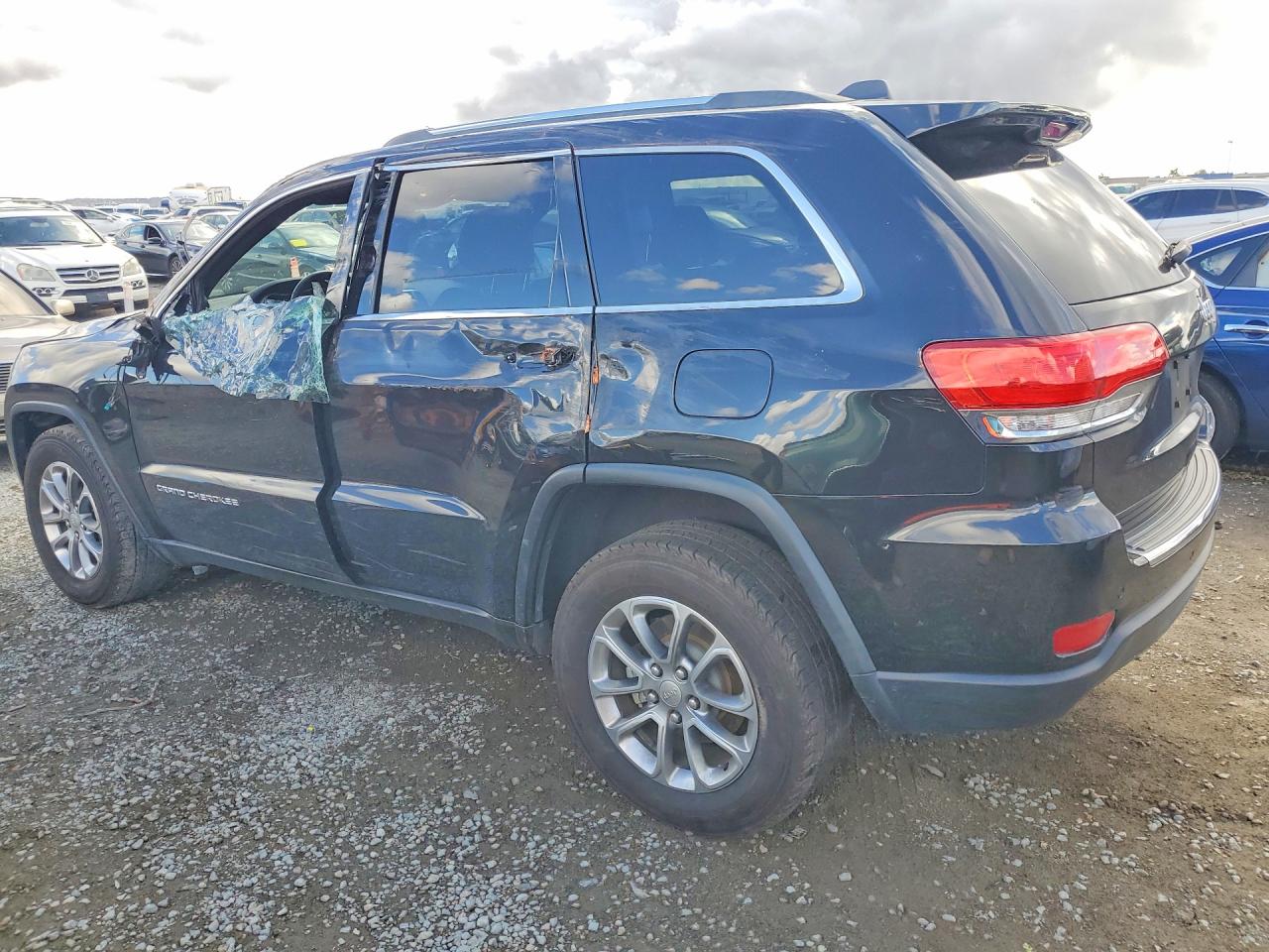 2015 JEEP GRAND CHEROKEE LIMITED photo 3