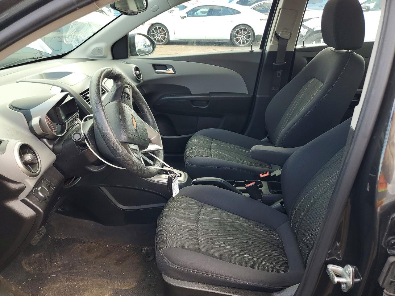 2014 CHEVROLET SONIC LT photo 13
