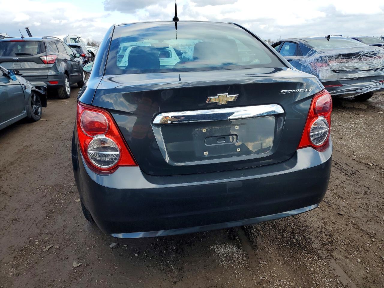 2014 CHEVROLET SONIC LT photo 11