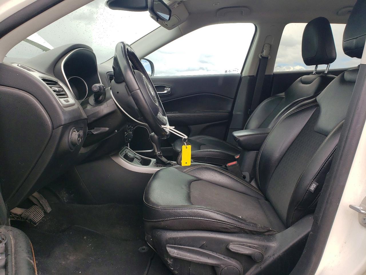 2019 JEEP COMPASS LATITUDE photo 13