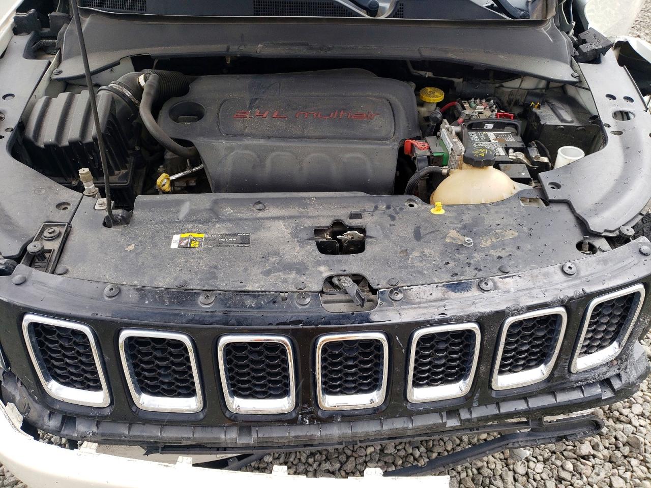 2019 JEEP COMPASS LATITUDE photo 23